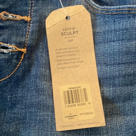 Brand New Levi’s Classic Mid Rise Button Fly Skinny Jeans. Size 10 - Picture 4 of 6